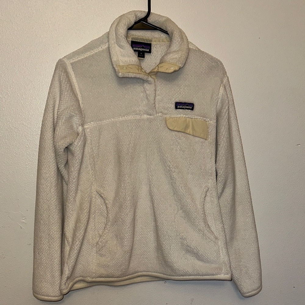 Patagonia Off-White Fleece Jacket